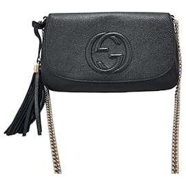 Gucci Borsa a tracolla Soho con nappa e catena