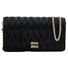 Miu Miu Borsa a tracolla trapuntata con catena Nera