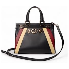 Gucci Piccola borsa a mano Jummy con manico superiore