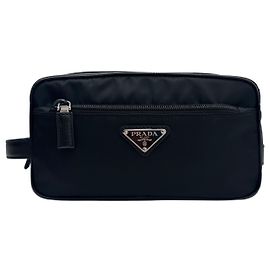 Prada Pochette da viaggio in Re-Nylon
