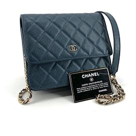Mini borsa a tracolla WOC in caviar color oro - Chanel