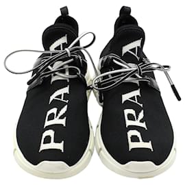Calzini in maglia con logo per sneakers - Prada