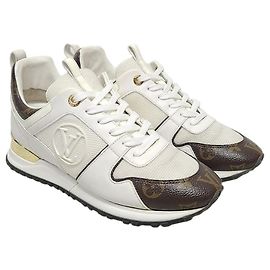Louis Vuitton Sneakers White LV Monogram Runaway