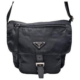 Prada Borsa a tracolla in nylon nero