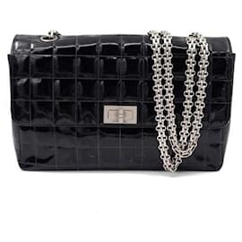 Chanel Borsa a tracolla con catena Patent Chocolate Bar