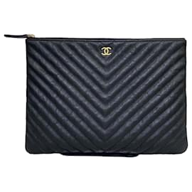 Chevron Clutch Bag New Medium Black and Gold Series - Chanel