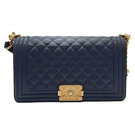 Chanel Borsa Caviar Boy Medium