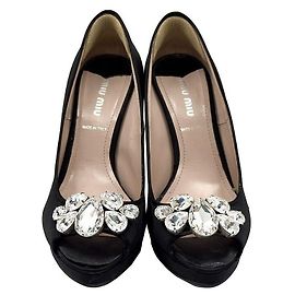 Miu Miu Décolleté in raso e cristalli
