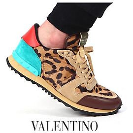 Valentino Rockstud Leopard Suede Running CMQ
