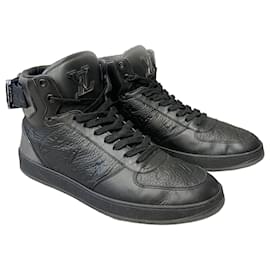 Louis Vuitton Sneaker Boots Revolie Black