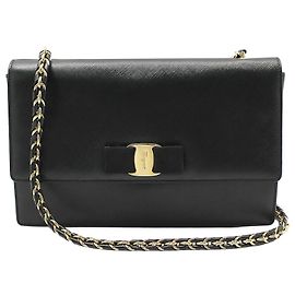 Salvatore Ferragamo Borsa a tracolla Vara Gini in pelle nera con catena dorata