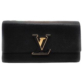 Louis Vuitton Cartera de cuero Taurillon