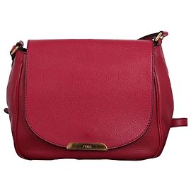 Fendi Bolsa transversal quadrada com logótipo dourado bordeaux