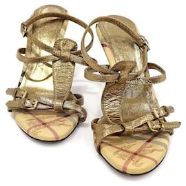 Burberry Damensandaletten mit Absatz aus Haymarket-Check-Canvas in PVC und metallisch goldener Lederriemen