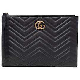 Gucci Clutch GG Marmont matelassé nera