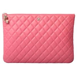 Chanel Clutch Classica in Agnello Grande