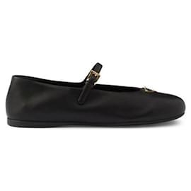Ballerine in pelle nappa - Prada