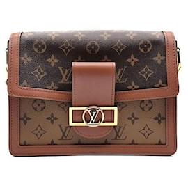 Louis Vuitton Monogram Dolphin MM