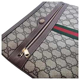Gucci Clutch Ophidia GG Supreme