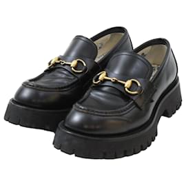 Gucci Mocassini in pelle con suola chunky nera
