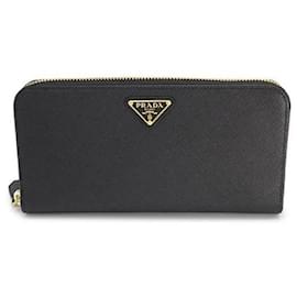 Prada Saffiano Leder Portemonnaie mit Dreieckslogo