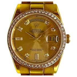 Day-Date Bezel Diamond Champagne Yellow Gold - Rolex