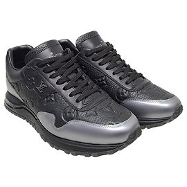 Louis Vuitton Sneakers Runaway in pelle Trousseau nero e argento