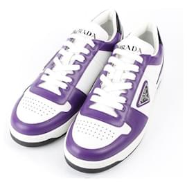 Prada Sneakers Downtown in pelle viola
