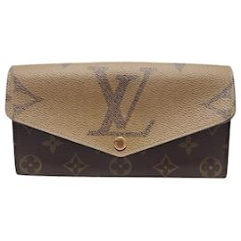 Louis Vuitton Long Sarah Wallet Monogram Reverse Giant