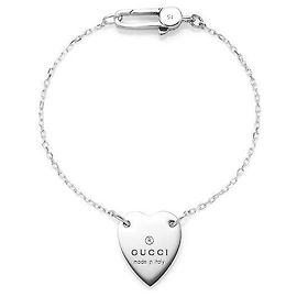 Gucci Bracciale Trademark con pendente a cuore in argento