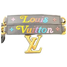 Louis Vuitton Borsa a Spalla New Wave Chain Black