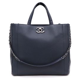 Chanel Bolsa Tote e Bolsa de Ombro Vintage Silver CC Logo Caviar