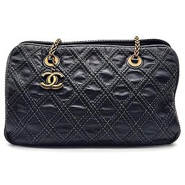 Chanel Borsa a tracolla vintage con catena