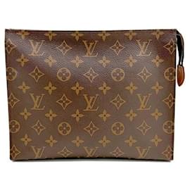 Louis Vuitton Necessaire Monogram