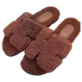 Sandali Ismir in shearling marrone - Hermès