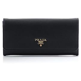 Prada Saffiano Long Wallet mit Goldlogo