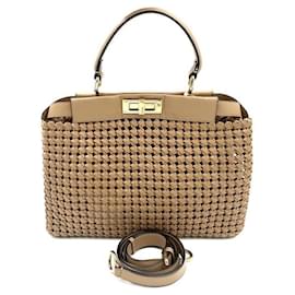 Interlace Peekaboo Medium - Fendi