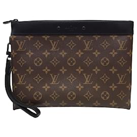 Louis Vuitton Pochette Monogram Tournage avec bandoulière