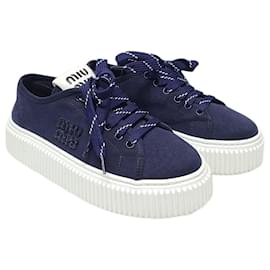 Miu Miu Sneaker in denim con logo decorato blu reale