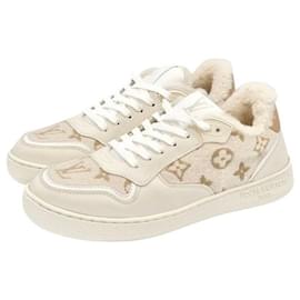 Stadium Sneaker - Louis Vuitton