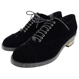 Mocassini in velluto Chanel