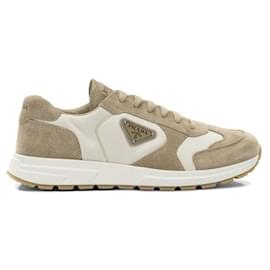Prada Sneakers Fracs in scamosciato e re-nylon