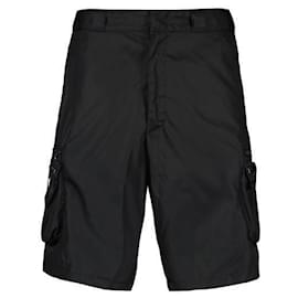 Pantaloncini Bermuda in Re-Nylon - Prada