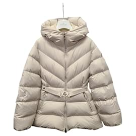Doudoune courte beige matelassée avec capuche et ceinture - Moncler