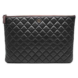 Chanel Clutch Caviar Large