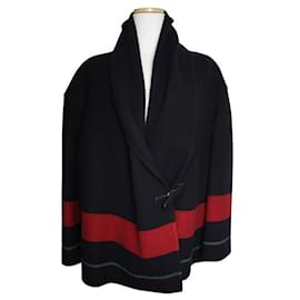 Kurzer Kaschmir-Mantel mit Revers und marineblau-pfauenrotem Futter - Hermès