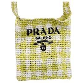 Prada Raffia-Schultertasche mit Dreieck-Logo Gelb