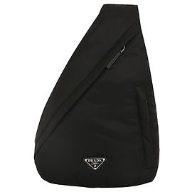 Prada Mochila de nylon y cuero negra