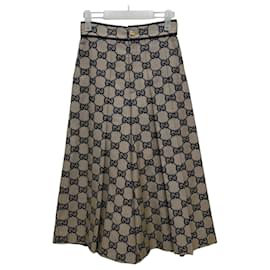 Gucci Pantalones exclusivos en lona GG