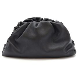 Bottega Veneta Borsa Dumpling in pelle di vitello nera